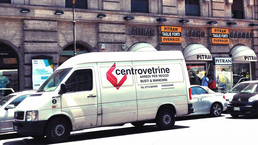 centrovetrine-frosinone-arredamento-montaggio-conto-terzi-complementi-arredo-servizi-7